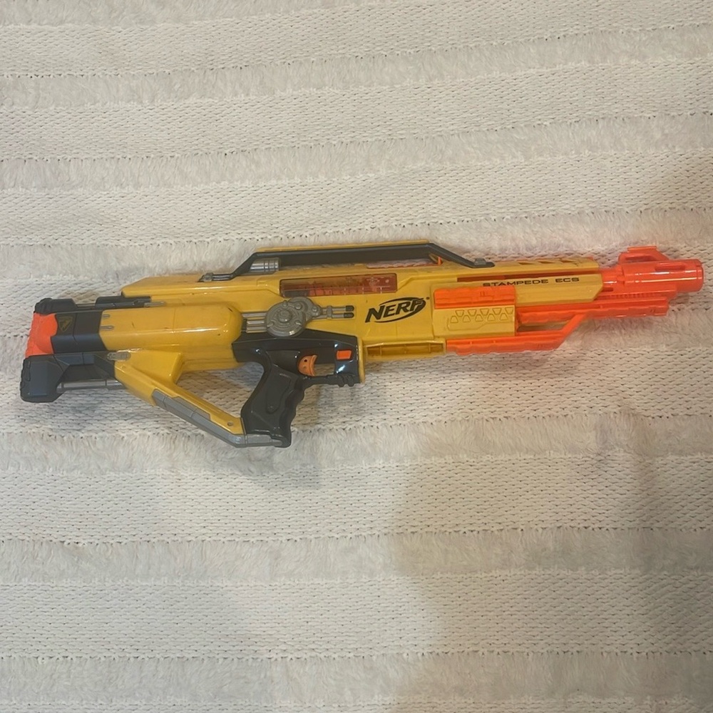 Nerf fully motorized stampede ECS N-strike icon series toy Outdoor Play Ages 8+